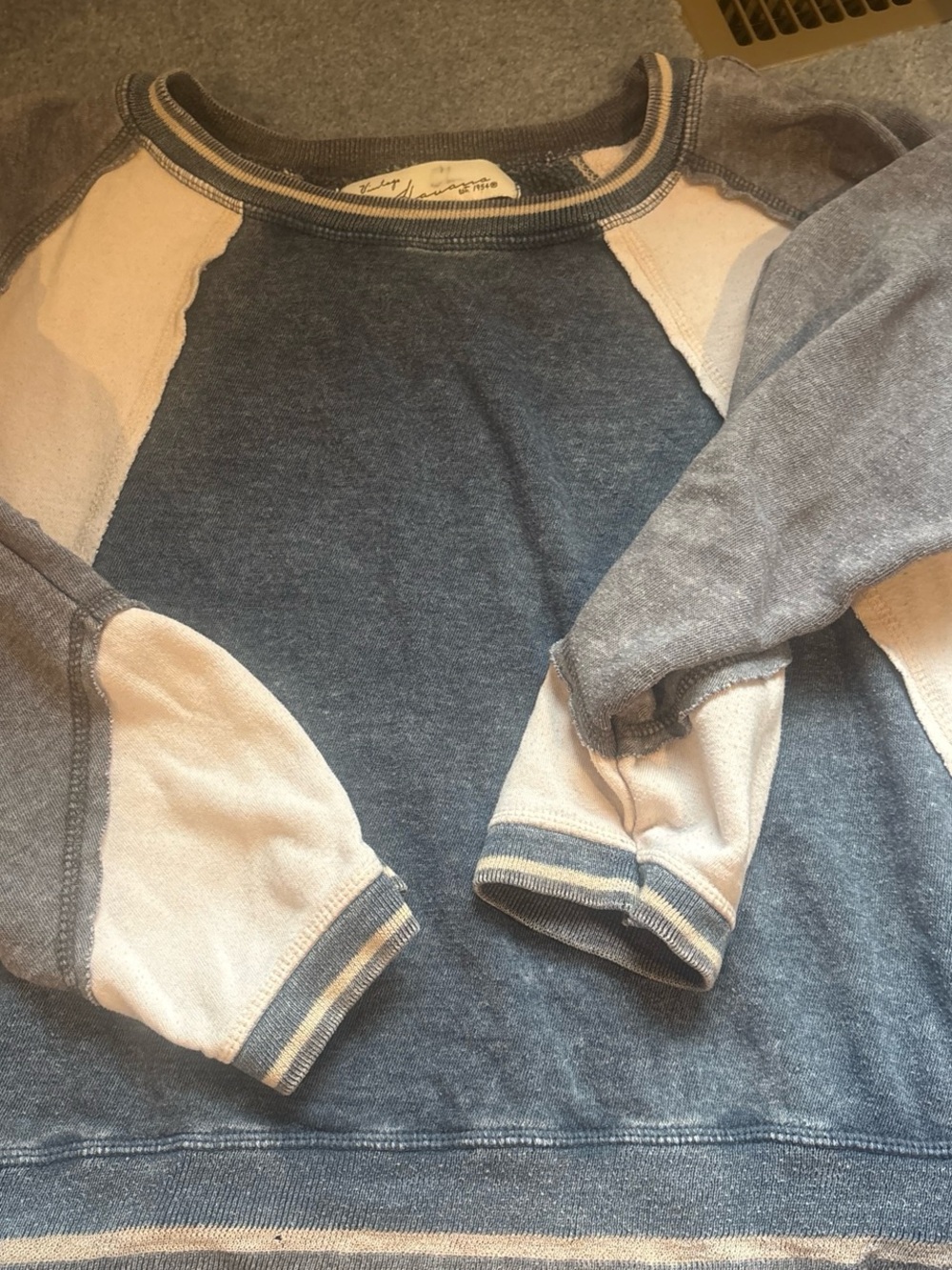 Vintage Havana Blue and Cream Sweatshirt/Pull over